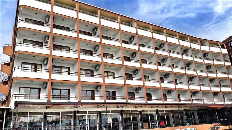 Royal Ideal Beach Hotel