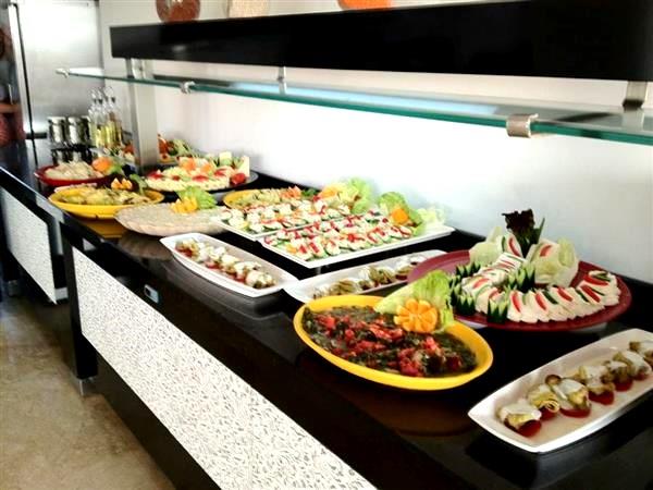 Royal Ideal Beach Hotel