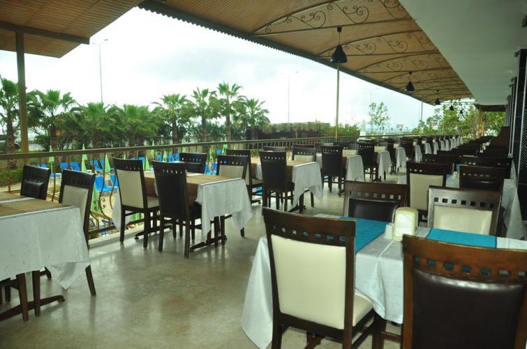 Royal Ideal Beach Hotel