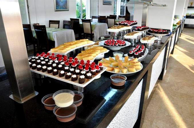 Royal Ideal Beach Hotel