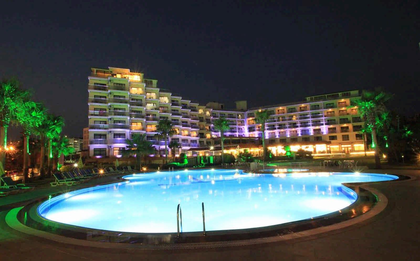 Royal Palace Kuşadası Hotel