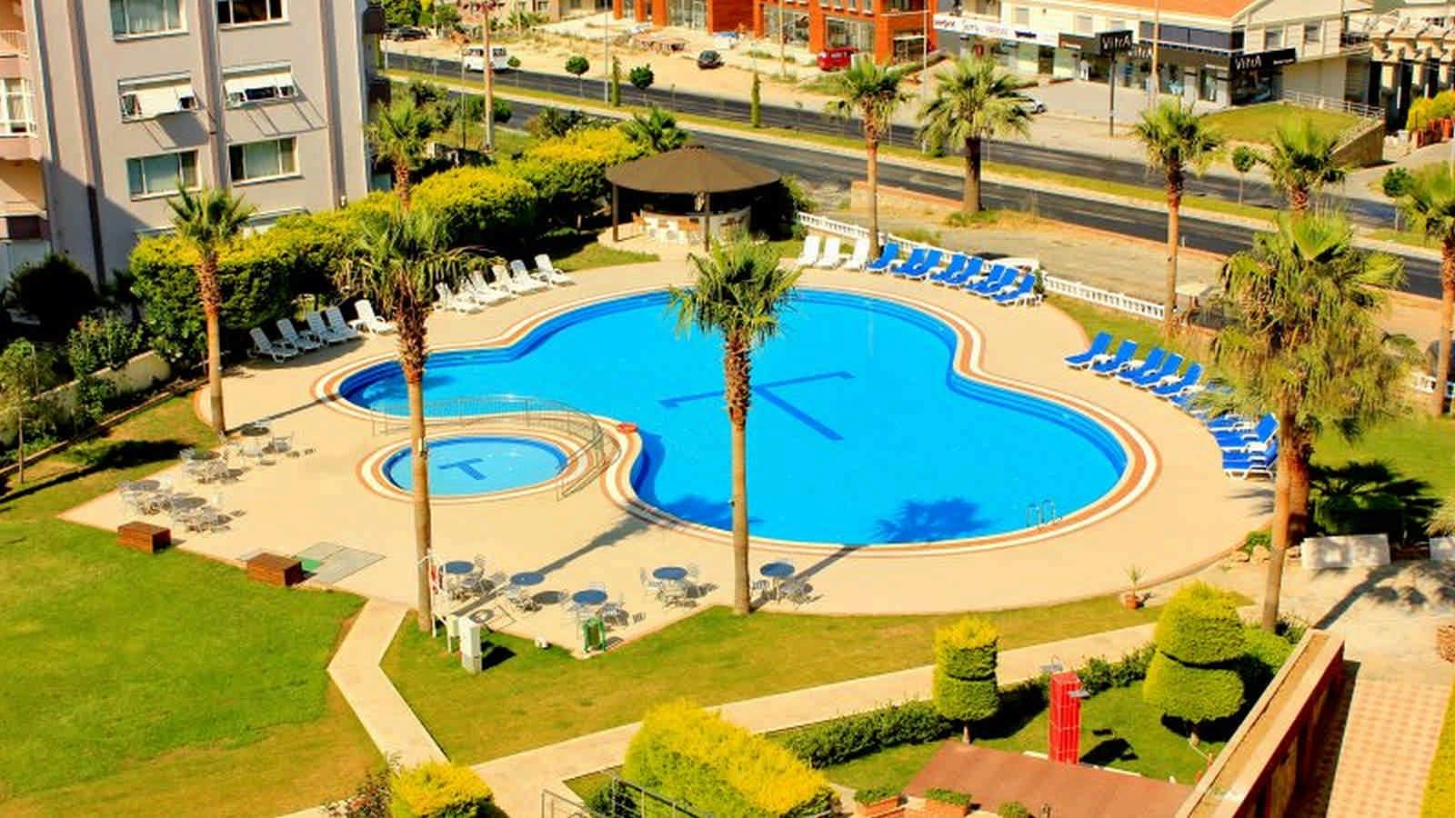 Royal Palace Kuşadası Hotel