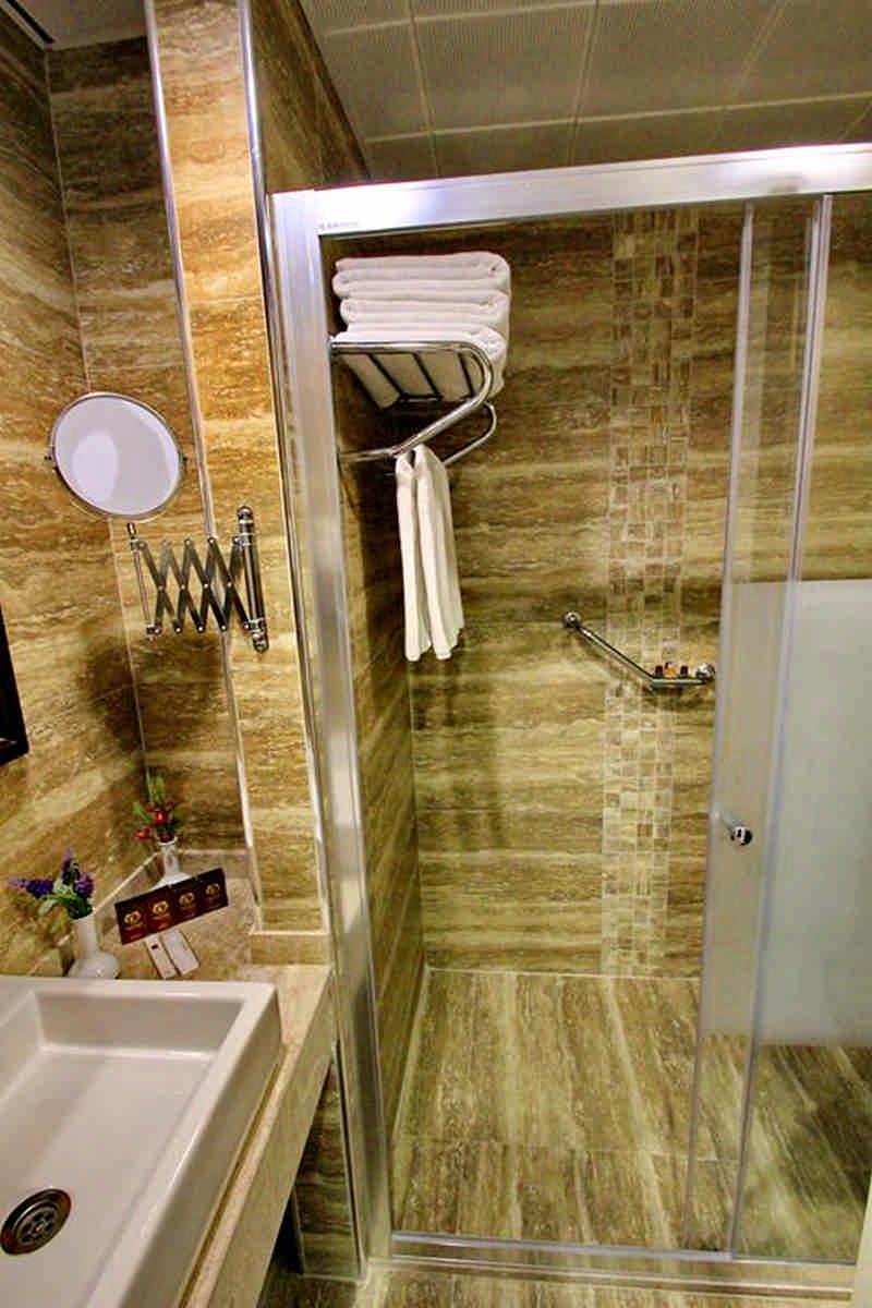 Royal Palace Kuşadası Hotel