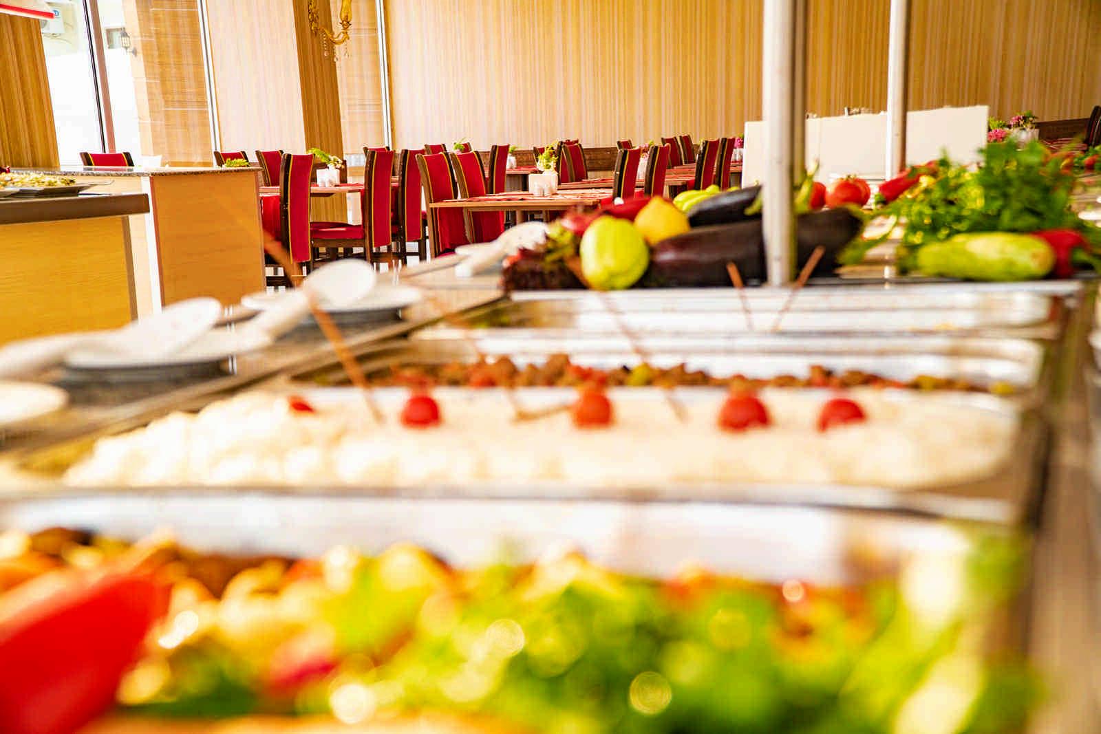 Royal Palace Kuşadası Hotel