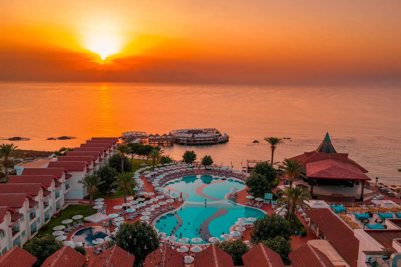 Salamis Bay Conti Resort Hotel