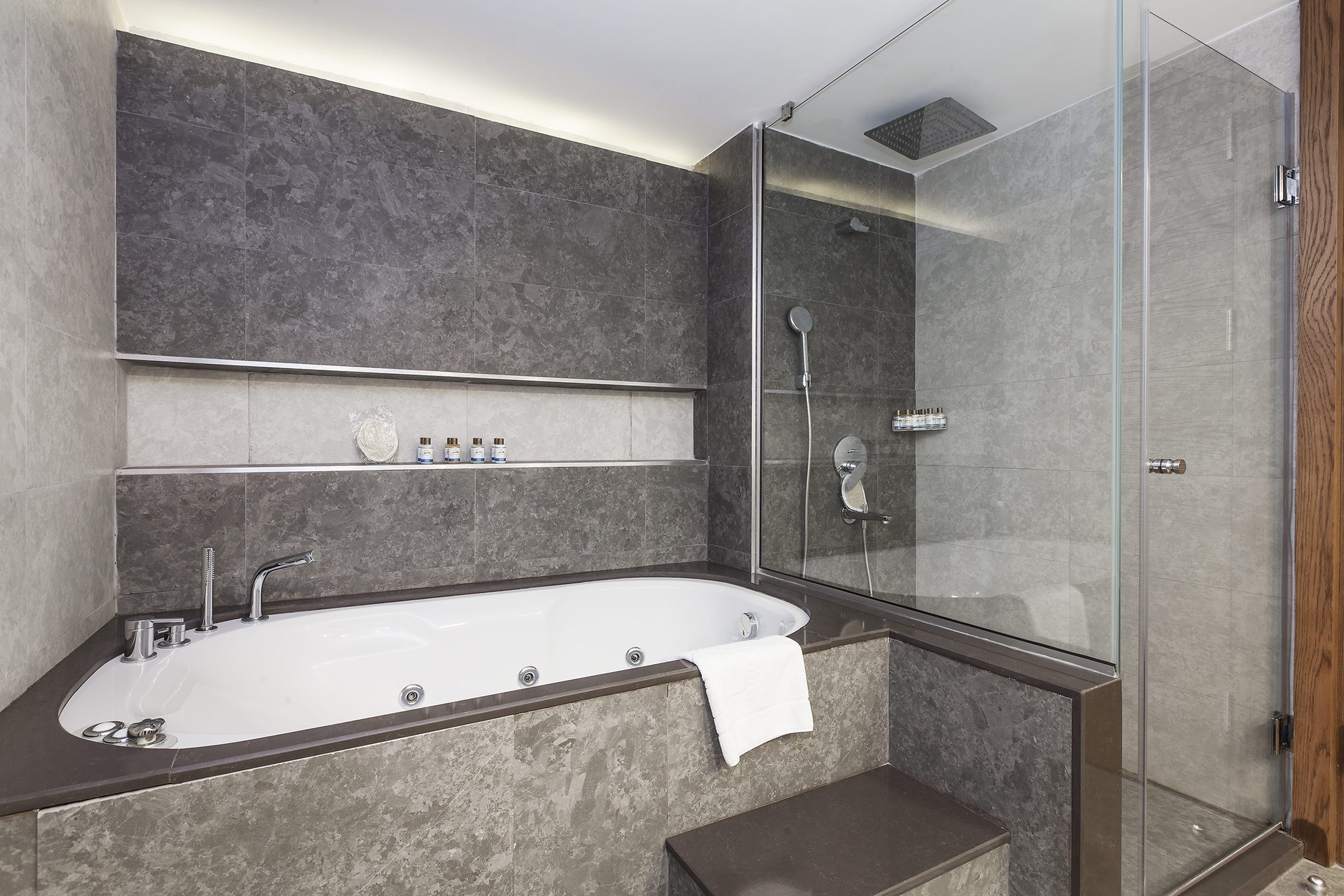 Salamis Bay Conti Resort Hotel