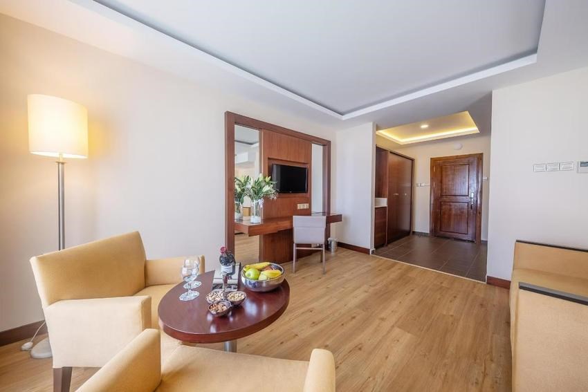 Salamis Bay Conti Resort Hotel