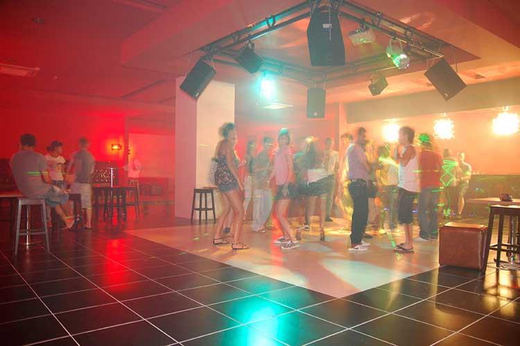 Sea World Resort Hotel