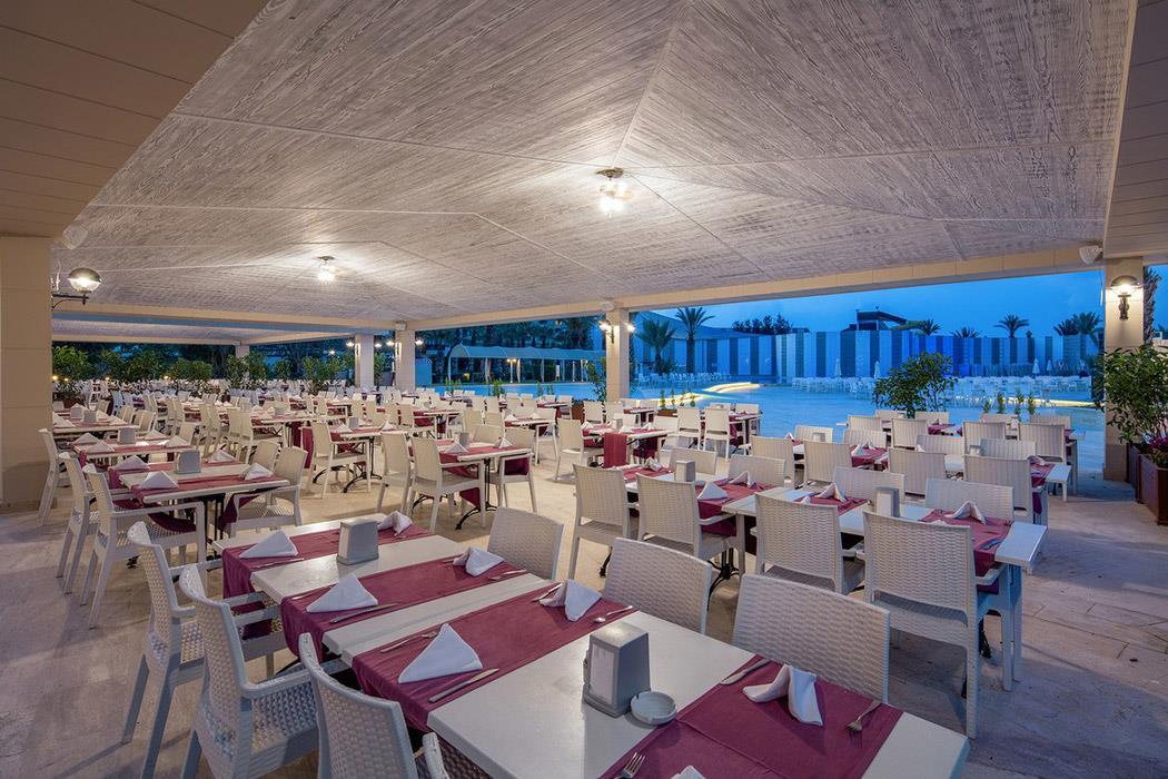 Selge Beach Resort Spa