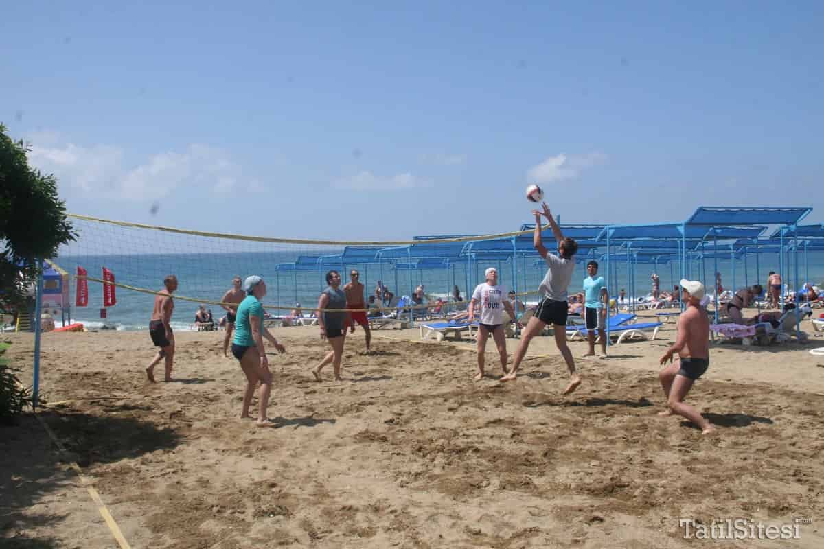 Senza Inova Beach Hotel