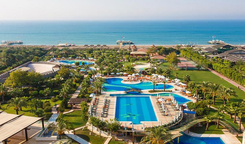 Sherwood Breezes Resort