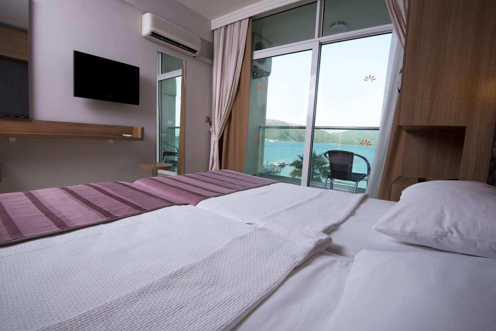 Sol Beach Hotel
