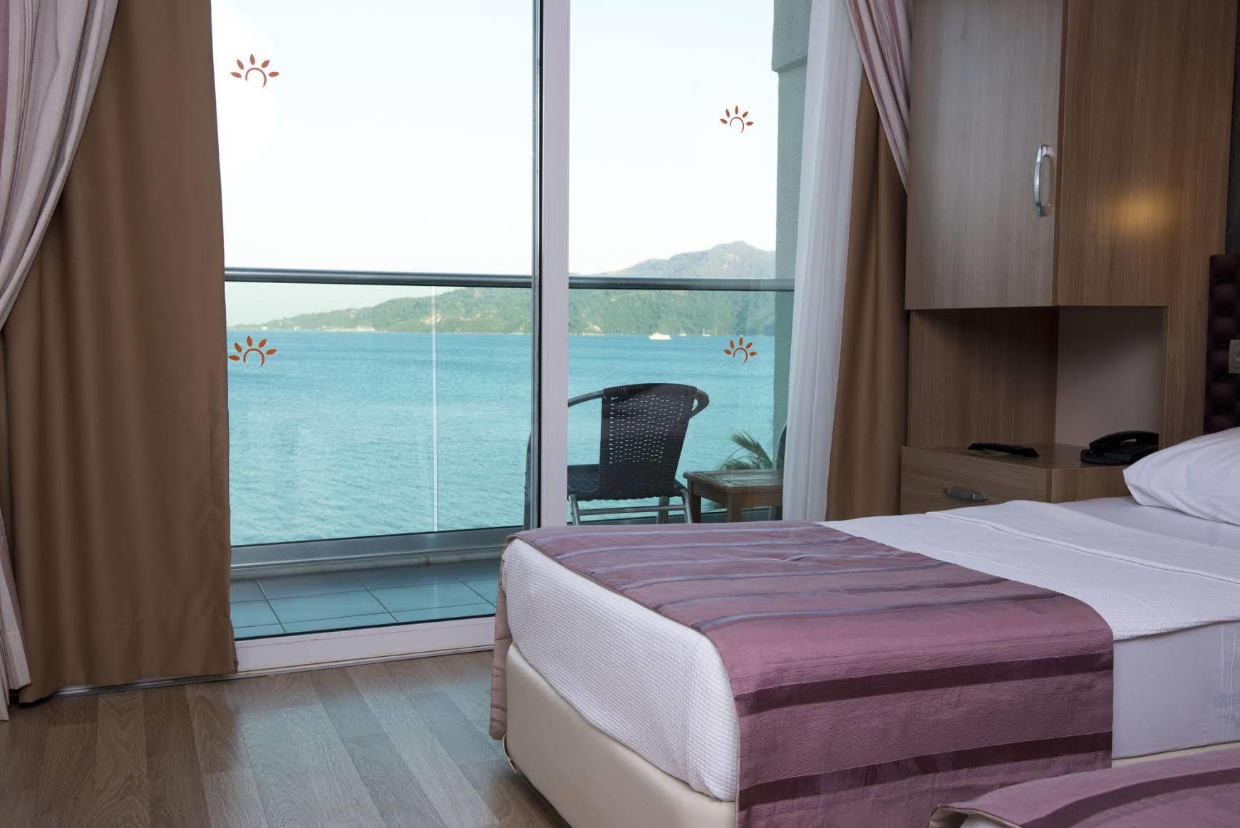 Sol Beach Hotel