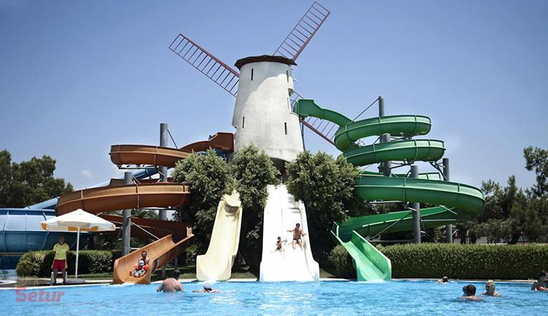 Starlight Resort Hotel 