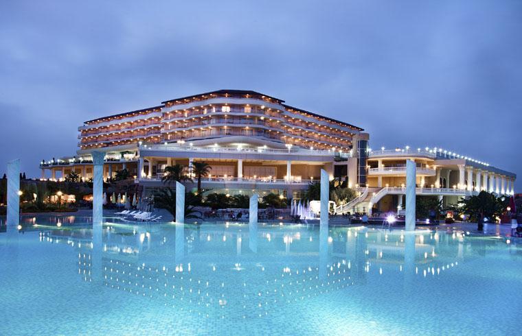 Starlight Resort Hotel 
