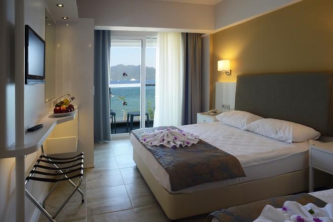 Sun Maris Beach Hotel