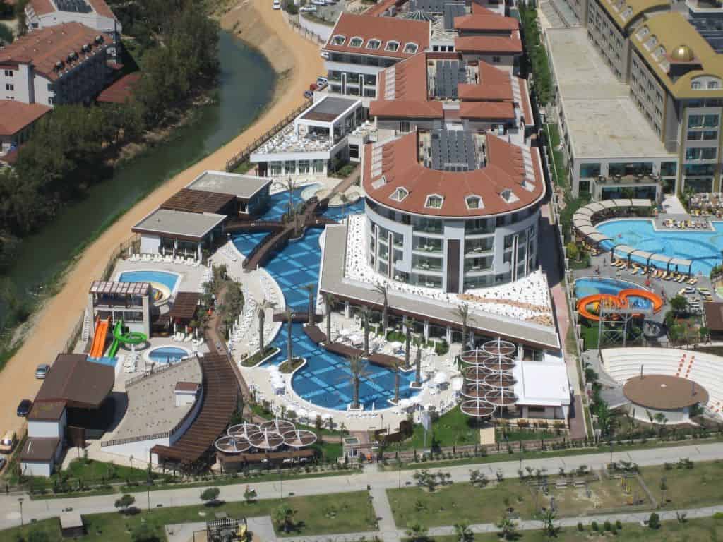 Sunis Evren Beach Resort Hotel