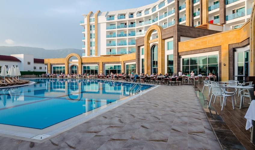 The Lumos Deluxe Resort Hotel Spa