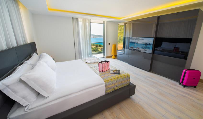 The Nowness Luxury Hotel