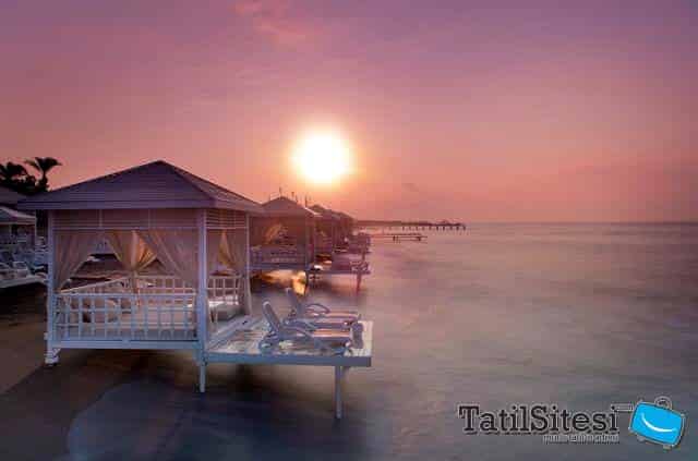 Titanic Beach Resort Hotel