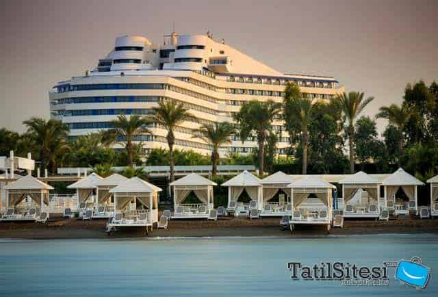 Titanic Beach Resort Hotel