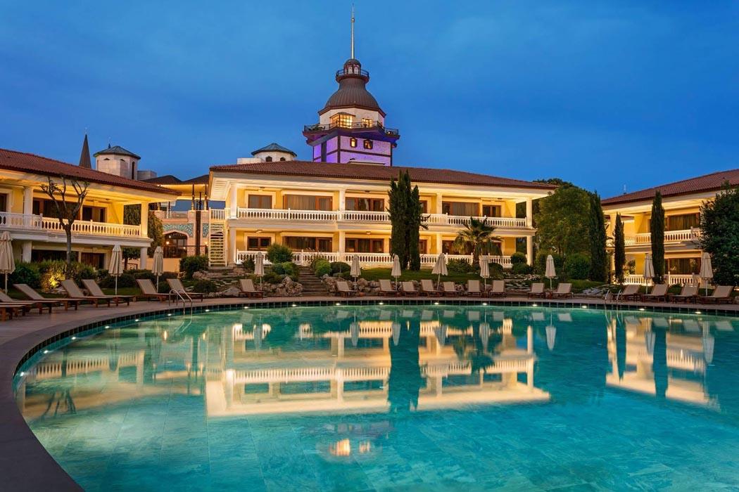 Titanic Mardan Palace