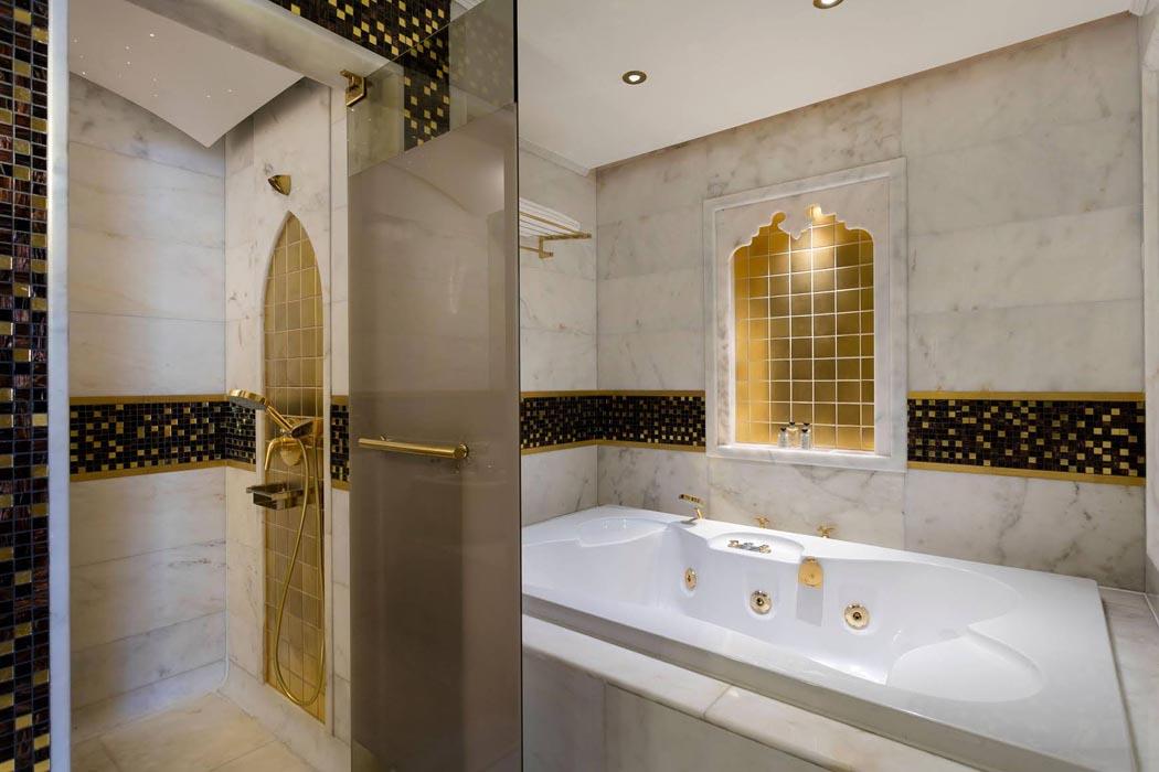 Titanic Mardan Palace