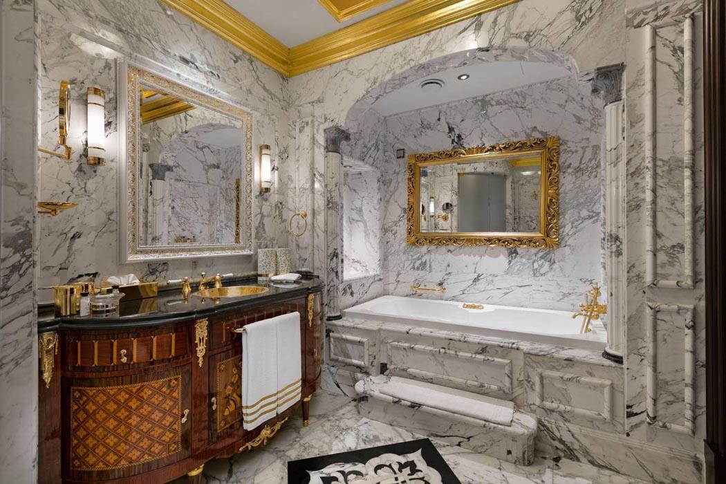 Titanic Mardan Palace