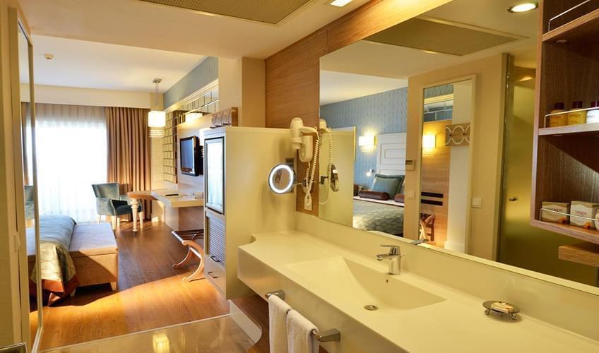 Trendy Verbena Beach