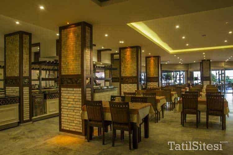 Kleopatra Beach Hotel