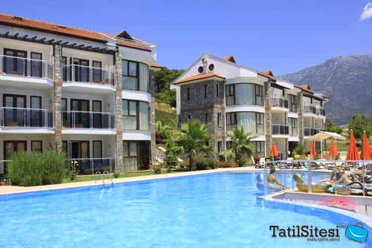 Nicholas Heights Deluxe Suite Hotel 