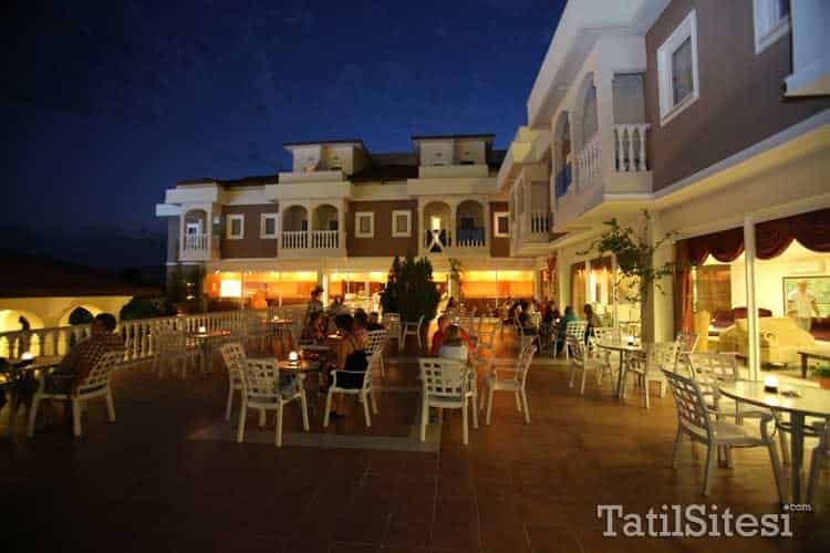 Garden Resort Bergamot Hotel