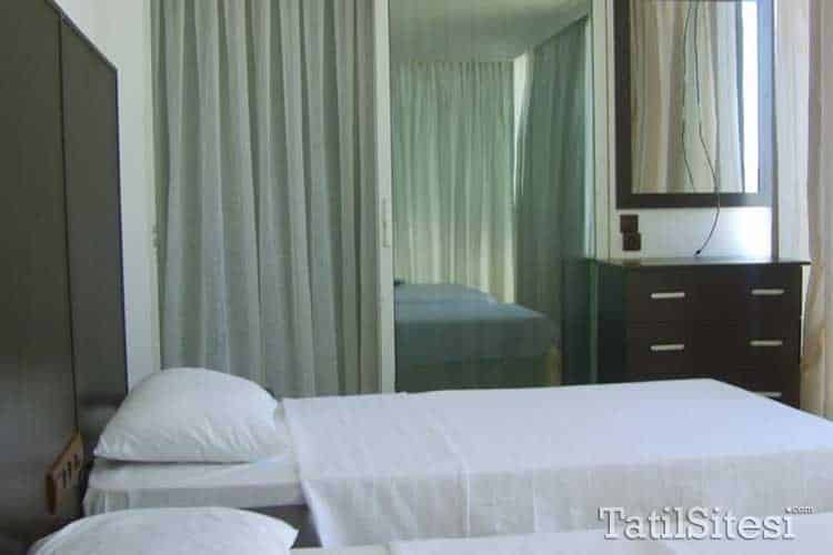 Temple Class Hotel
