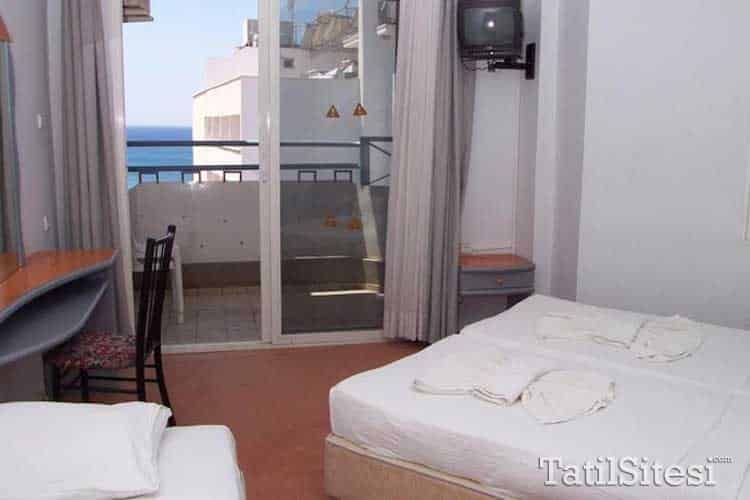 Temple Class Hotel