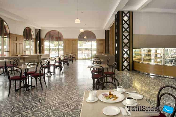 Hotel Premier Palace