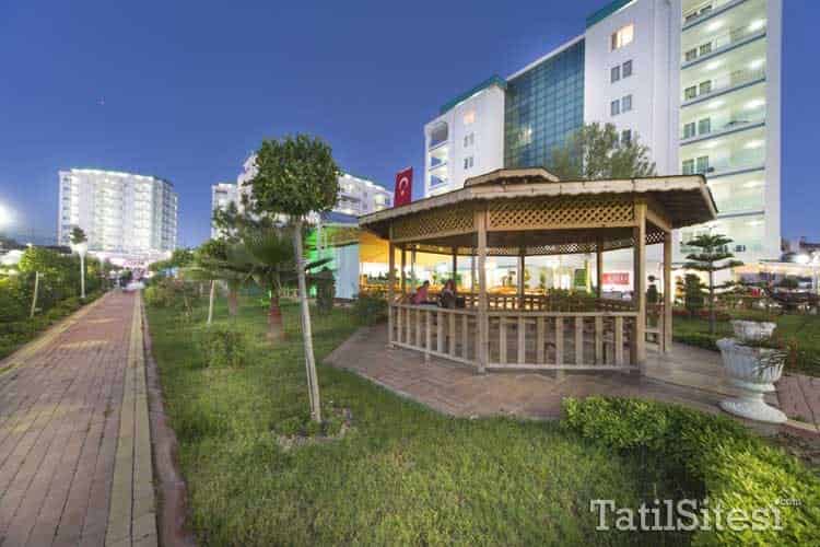 Modern Saraylar Hotel