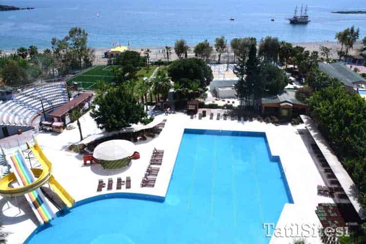 Club Hotel Karaburun