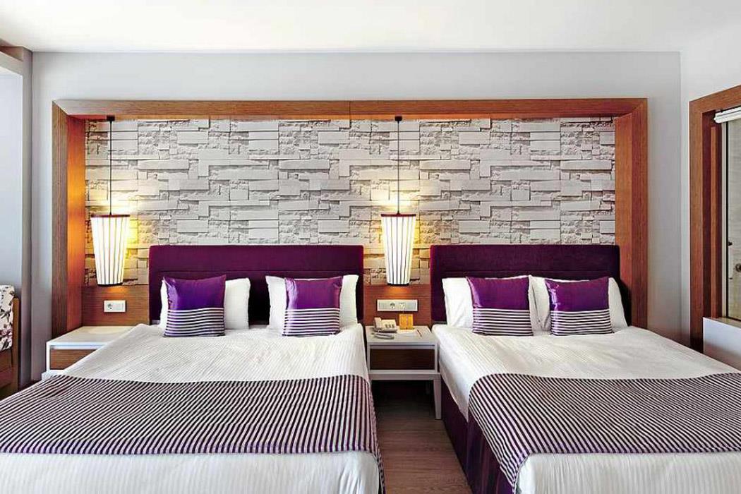 Tui Magic Life Jacaranda