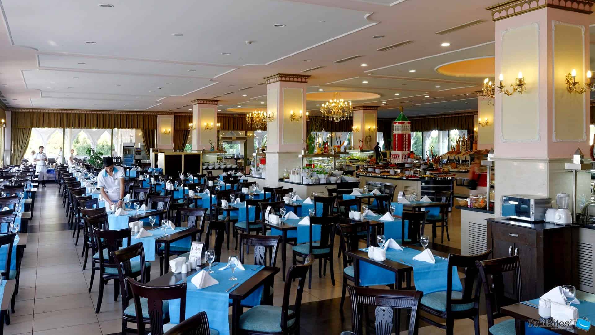 Venezia Palace Deluxe Resort Hotel