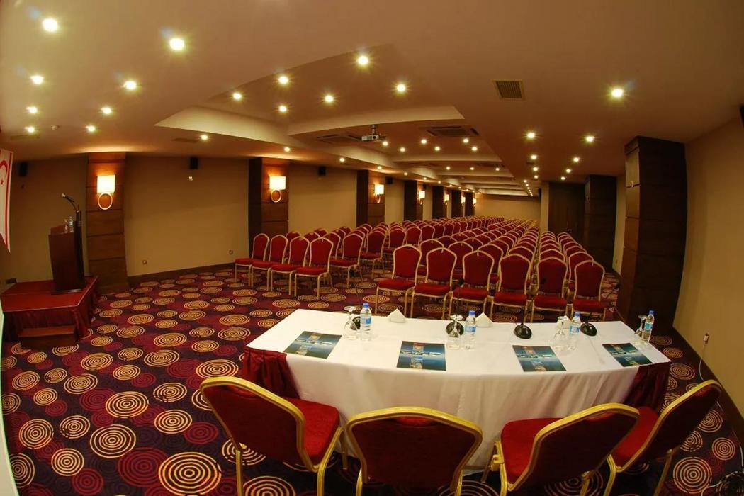 Vuni Palace Hotel Spa