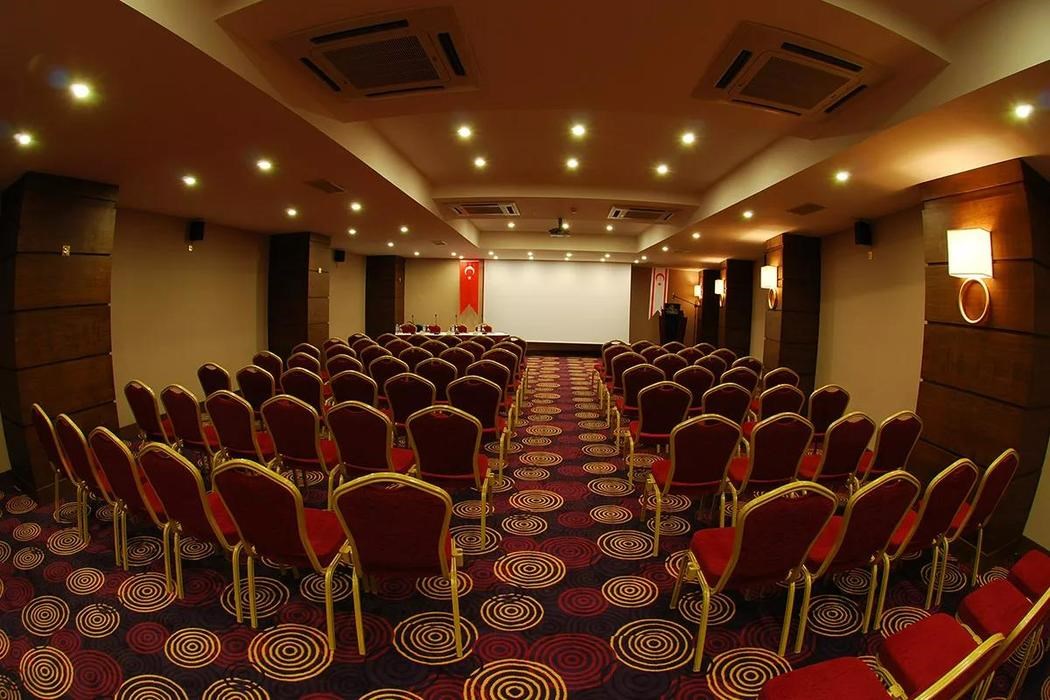 Vuni Palace Hotel Spa