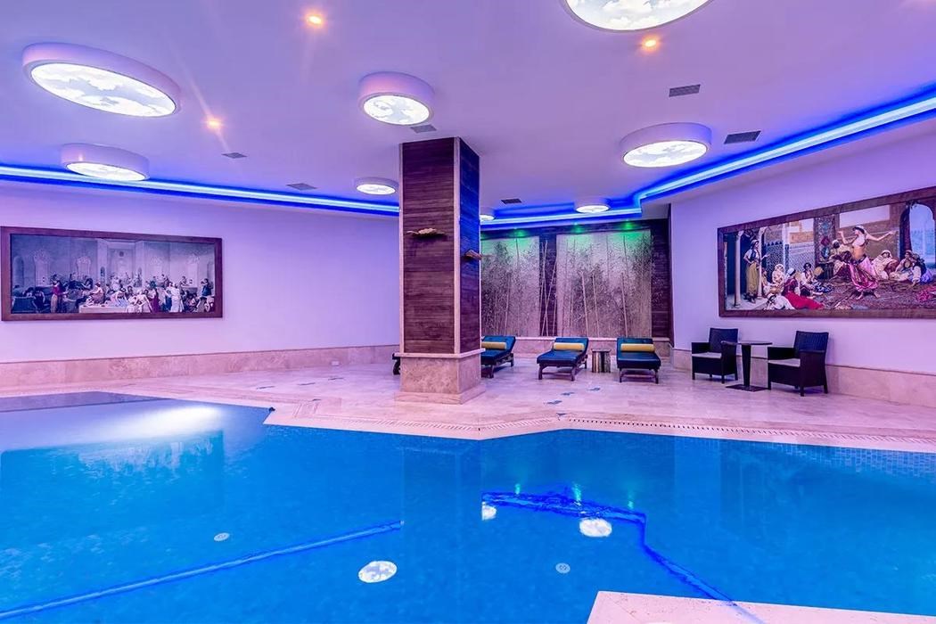 Vuni Palace Hotel Spa