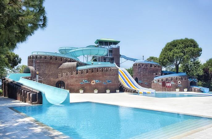 World Of Wonders Kremlin Palace