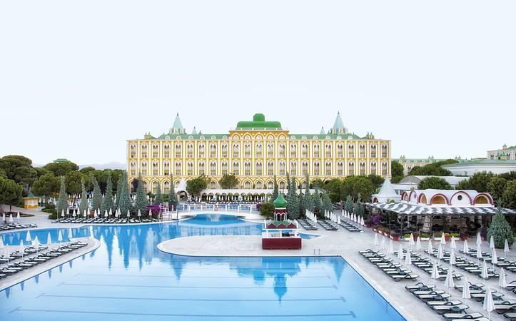 World Of Wonders Kremlin Palace