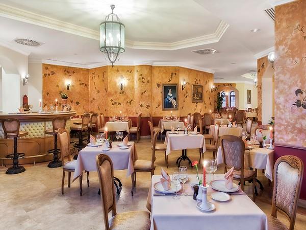 World Of Wonders Kremlin Palace