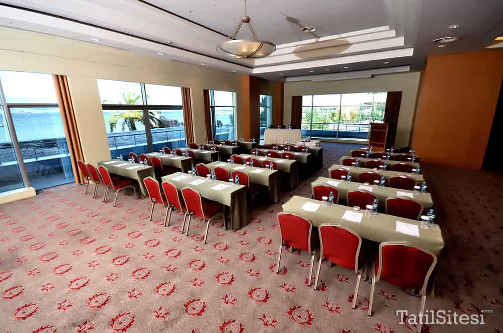 Wyndham Grand İzmir Özdilek