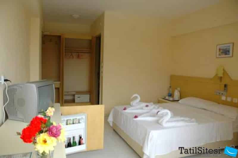 Tropicana Garden Hotel