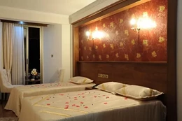 Grand Center Boutique Hotel