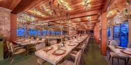 Les Ambassadeurs Hotel