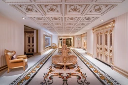 Les Ambassadeurs Hotel